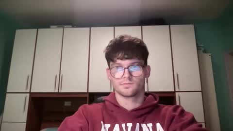 Johnny online show from December 2025 05:31:01 PM