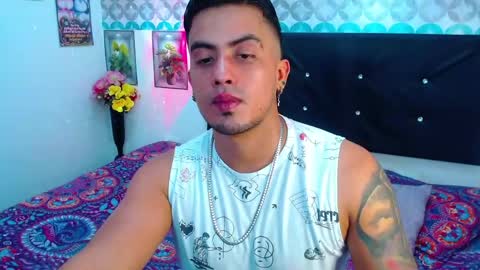 Johnny online show from May 2026 09:36:02 AM