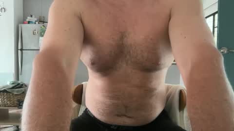 Snapshot of johnnyblueskies chatting on October 2025 06:06:02 PM Johnny Blue Eyes online show from October 2025 06:06:02 PM