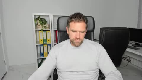 Snapshot of johnnydough82 chatting on December 2024 04:54:02 AM johnnydough82 online show from December 2024 04:54:02 AM