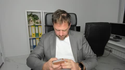 Snapshot of johnnydough82 chatting on December 2024 05:53:02 AM johnnydough82 online show from December 2024 05:53:02 AM