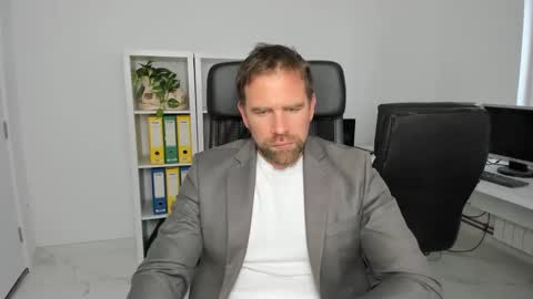 Snapshot of johnnydough82 chatting on December 2024 08:59:01 AM johnnydough82 online show from December 2024 08:59:01 AM