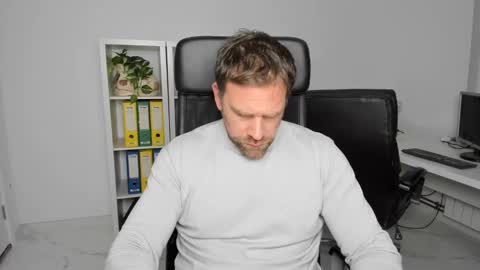 Snapshot of johnnydough82 chatting on December 2024 04:45:02 AM johnnydough82 online show from December 2024 04:45:02 AM