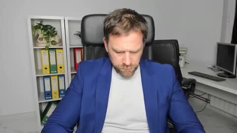 Snapshot of johnnydough82 chatting on December 2024 04:56:02 AM johnnydough82 online show from December 2024 04:56:02 AM