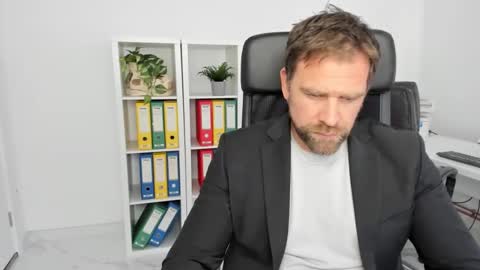 Snapshot of johnnydough82 chatting on December 2024 08:12:01 AM johnnydough82 online show from December 2024 08:12:01 AM