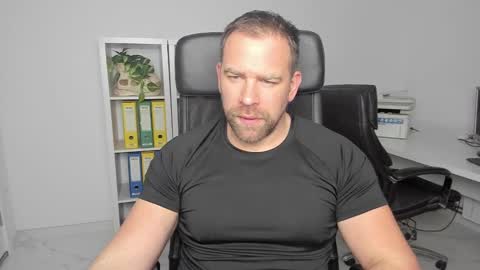 Snapshot of johnnydough82 chatting on January 2025 03:50:02 AM johnnydough82 online show from January 2025 03:50:02 AM