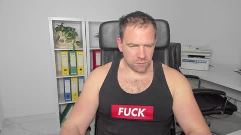 Snapshot of johnnydough82 chatting on January 2025 04:36:02 AM johnnydough82 online show from January 2025 04:36:02 AM