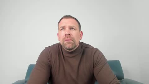 Snapshot of johnnydough82 chatting on March 2025 08:19:02 AM johnnydough82 online show from March 2025 08:19:02 AM