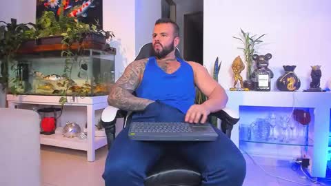 JOHNNY online show from February 2026 12:14:02 AM