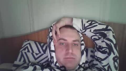 Snapshot of johnoreon chatting on April 2026 07:46:01 AM johnoreon online show from April 2026 07:46:01 AM