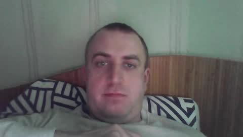 Snapshot of johnoreon chatting on April 2026 09:32:01 AM johnoreon online show from April 2026 09:32:01 AM