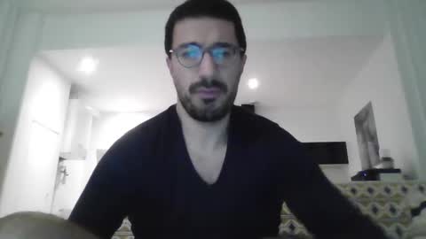 Johnfrench online show from December 2024 04:14:01 AM