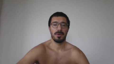 Johnfrench online show from October 2025 02:29:01 PM