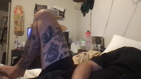 Snapshot of johntizzz chatting on December 2025 08:26:02 PM johntizzz online show from December 2025 08:26:02 PM