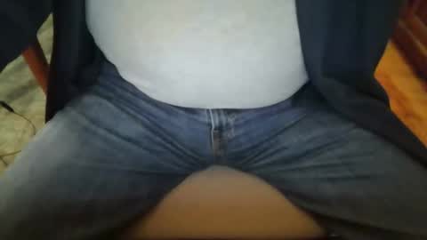 Snapshot of johnxxx549 chatting on January 2026 01:05:01 PM johnxxx549 online show from January 2026 01:05:01 PM