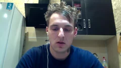 johny27 online show from December 2024 06:17:02 PM