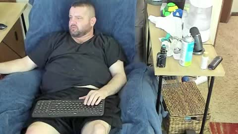 Voyeur online show from April 2026 07:19:01 AM