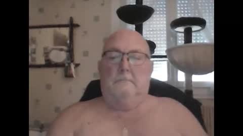 jojo60000529566 online show from December 2024 10:23:02 AM