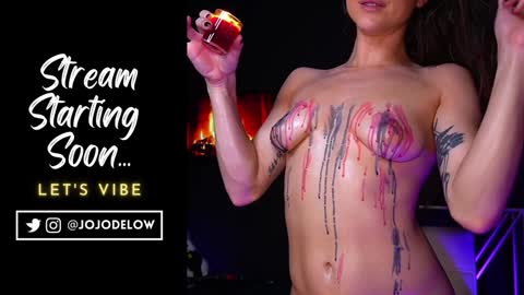 Snapshot of jojodelow chatting on January 2025 12:13:01 AM online show from January 2025 12:13:01 AM