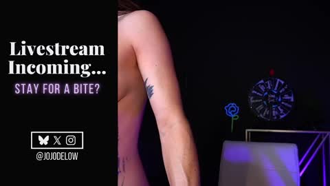 Snapshot of jojodelow chatting on September 2025 12:10:01 AM online show from September 2025 12:10:01 AM