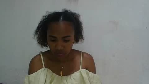 joliedonnue online show from December 2025 11:37:01 AM