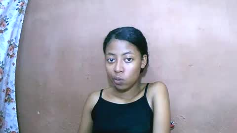 joliekah27 online show from March 2025 10:29:02 AM