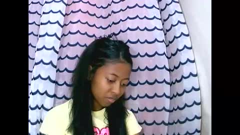 joliekah27 online show from September 2025 06:47:02 AM