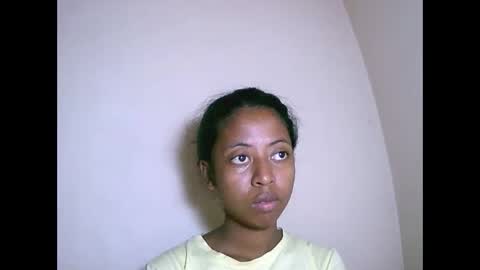 joliekah27 online show from November 2025 07:55:02 AM