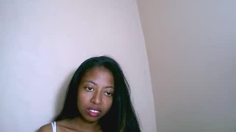 joliekah27 online show from November 2025 08:37:01 AM