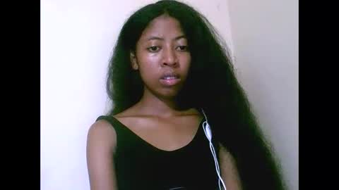 joliekah27 online show from May 2026 09:53:02 PM