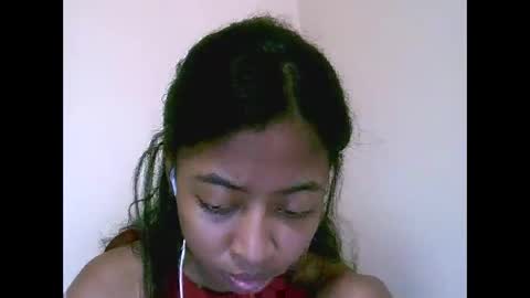 joliekah27 online show from May 2026 07:47:02 AM