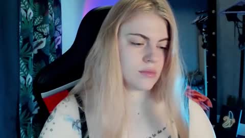 Jolly online show from February 2025 02:47:02 AM