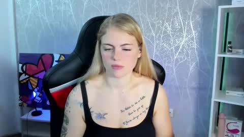 Jolly online show from September 2025 03:19:02 AM