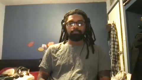 Snapshot of jon2h6k chatting on December 2024 02:41:01 AM jon2h6k online show from December 2024 02:41:01 AM