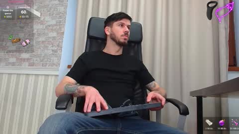 JonahShaw online show from November 2025 05:27:02 AM