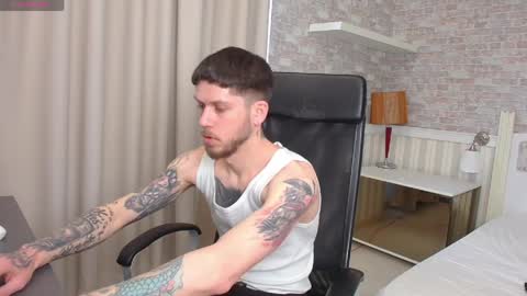 JonahShaw online show from April 2026 04:34:01 AM