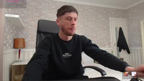 JonahShaw online show from April 2026 04:32:01 AM