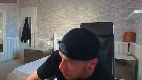 JonahShaw online show from May 2026 04:50:01 AM