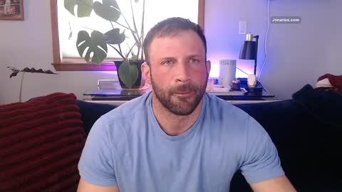 Jon Aries online show from March 2026 09:10:01 PM