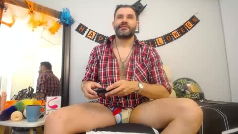  JONAS BEARD  online show from October 2025 02:46:01 PM