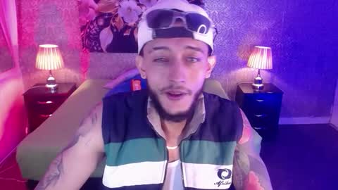 Jonas  online show from November 2025 07:47:02 PM