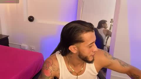 Jonas  online show from April 2026 06:16:01 PM