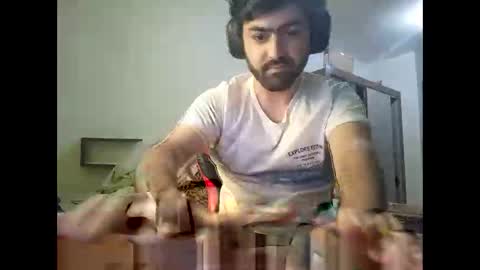 Snapshot of jonasf2525 chatting on November 2025 09:15:01 PM jonasf2525 online show from November 2025 09:15:01 PM