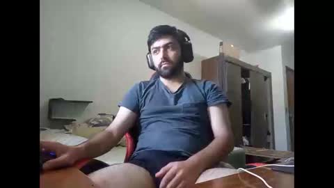 Snapshot of jonasf2525 chatting on December 2025 05:21:02 PM jonasf2525 online show from December 2025 05:21:02 PM