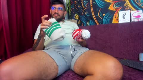 Jonathan RiversNew online show from February 2025 04:16:02 AM