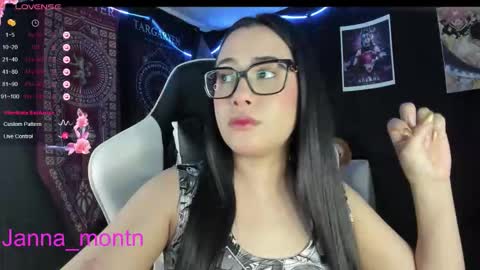 Janna online show from November 2025 03:05:01 AM