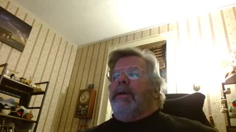 joncpics online show from December 2024 11:46:01 PM