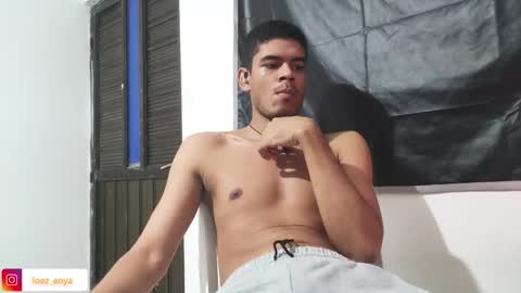 Snapshot of jonhsebastiann chatting on February 2026 07:17:01 AM John online show from February 2026 07:17:01 AM