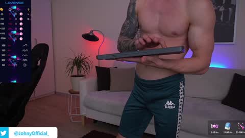 Snapshot of joni_joni18 chatting on February 2025 01:59:02 PM John online show from February 2025 01:59:02 PM