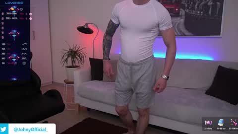 Snapshot of joni_joni18 chatting on February 2025 06:40:01 AM John online show from February 2025 06:40:01 AM